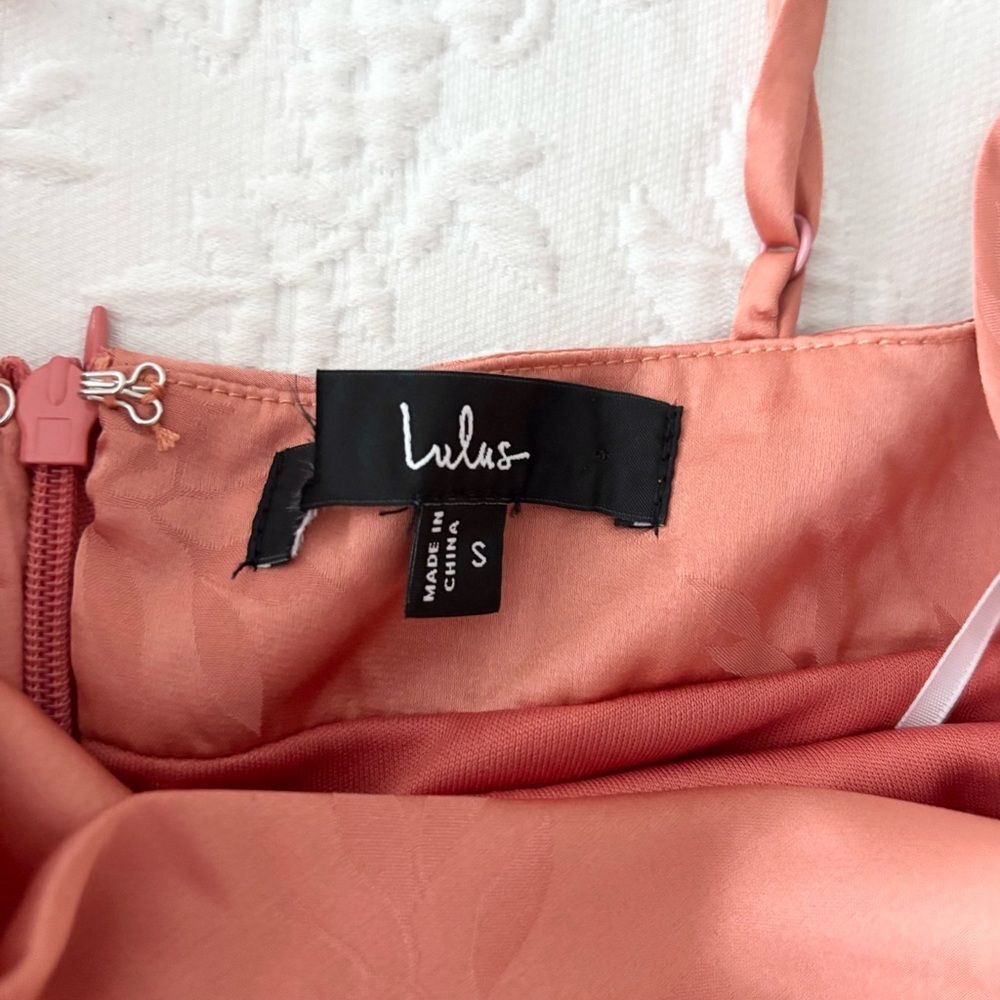 Lulu's Coral Jacquard Tulip Hem Cowl Neck Satin Dress - Picture 4 of 7